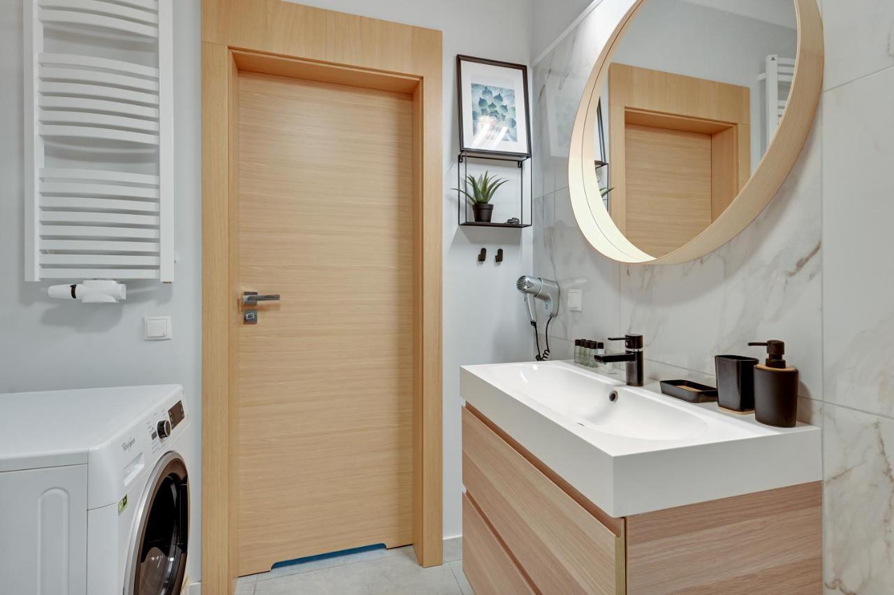 Dom & House - Apartments Okrzei Prime سوبوت المظهر الخارجي الصورة