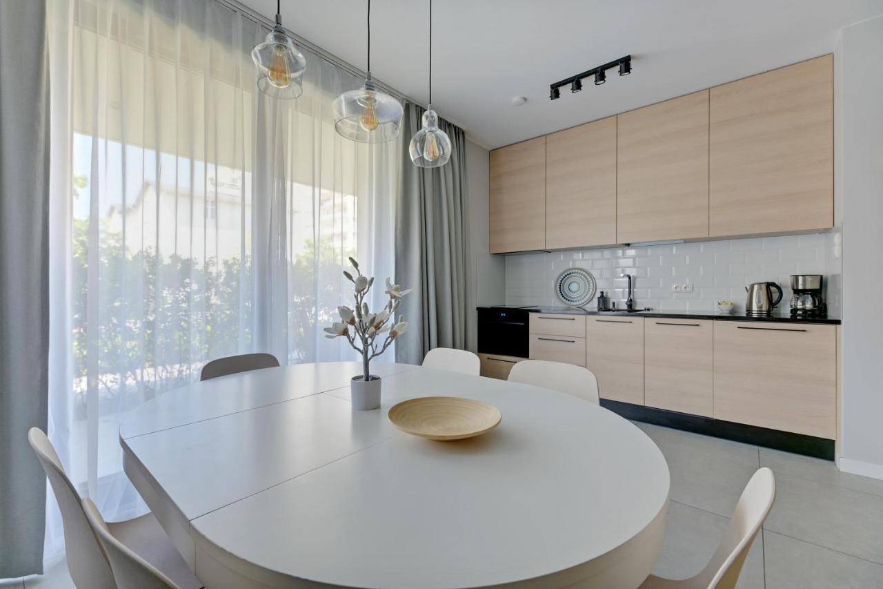 Dom & House - Apartments Okrzei Prime سوبوت المظهر الخارجي الصورة